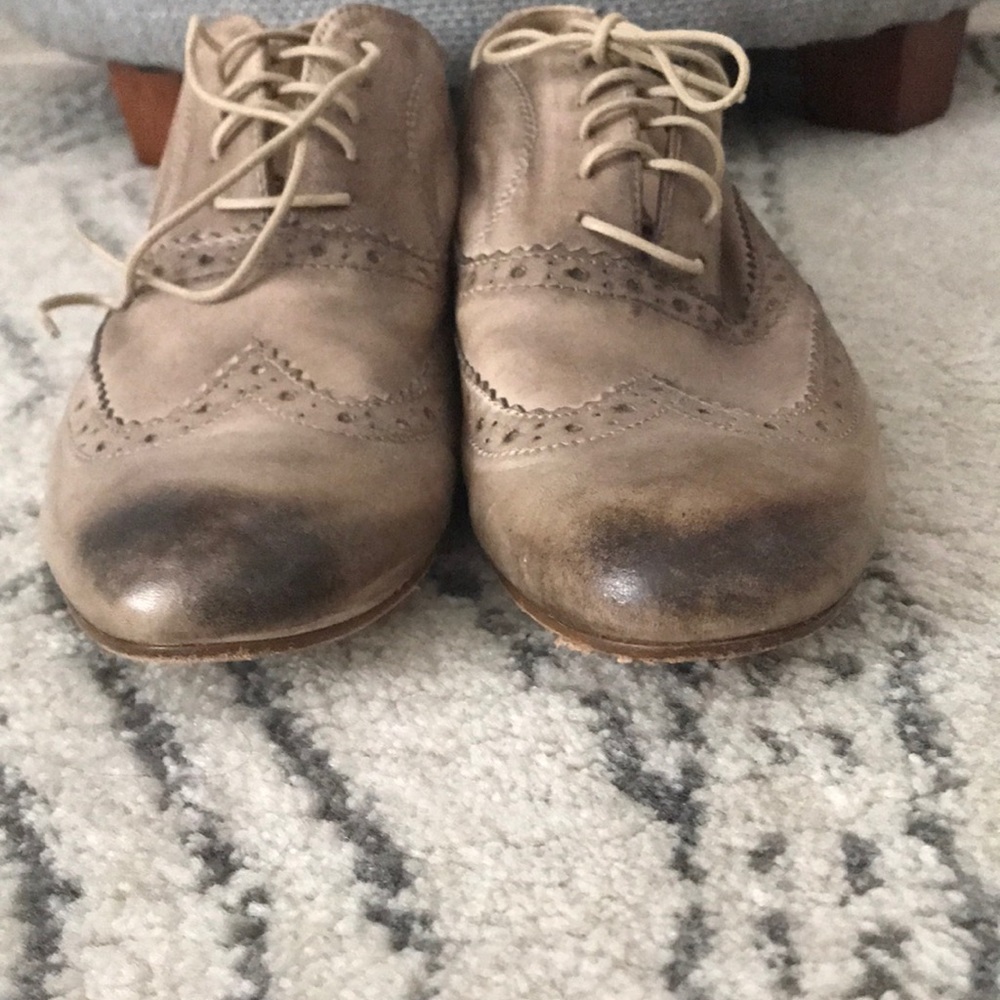 Garnet Hill fully ITALIAN LEATHER women’s oxfords.